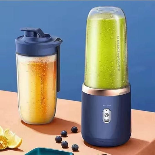 Cozynest BlendBuddy™ – Small Portable Juicer for Smoothies, Juices & More